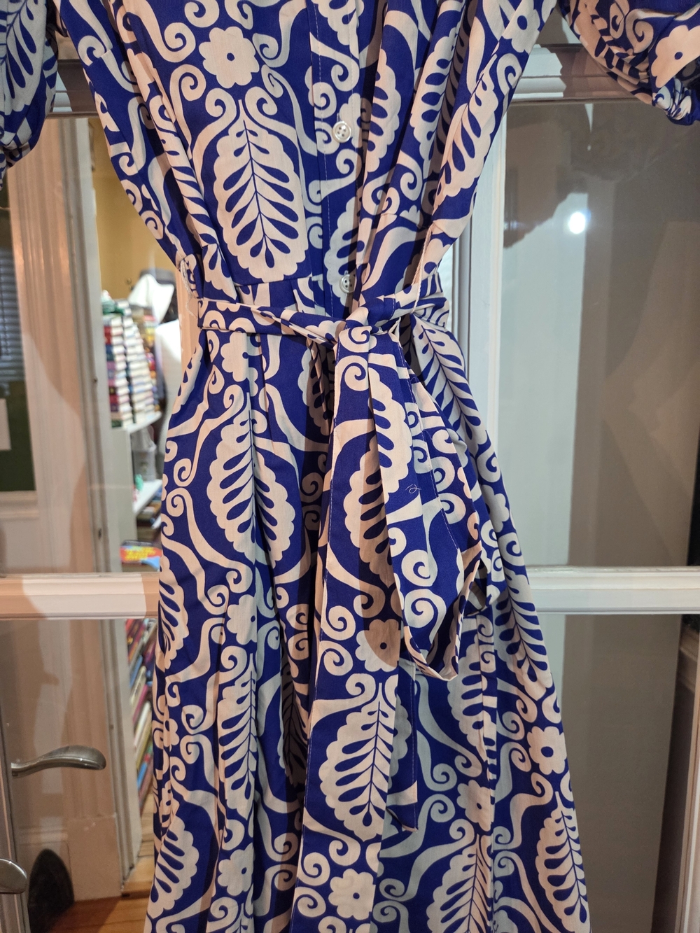 Boden Blue Printed Short-Sleeve Maxi Dress with Tie Waist - Size 14R - Picture 9 of 10